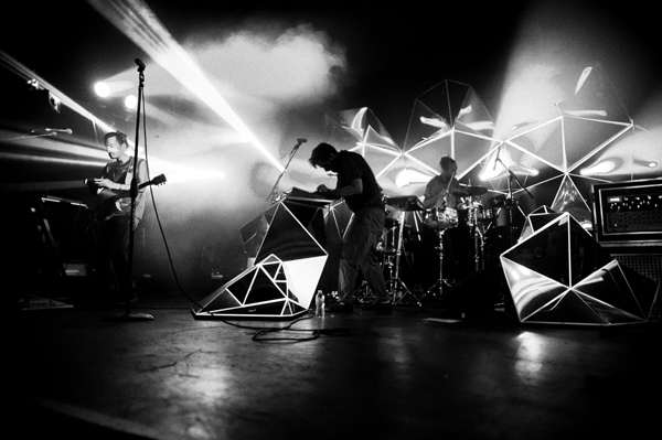 YEASAYER : Good evening, Washington D.C.