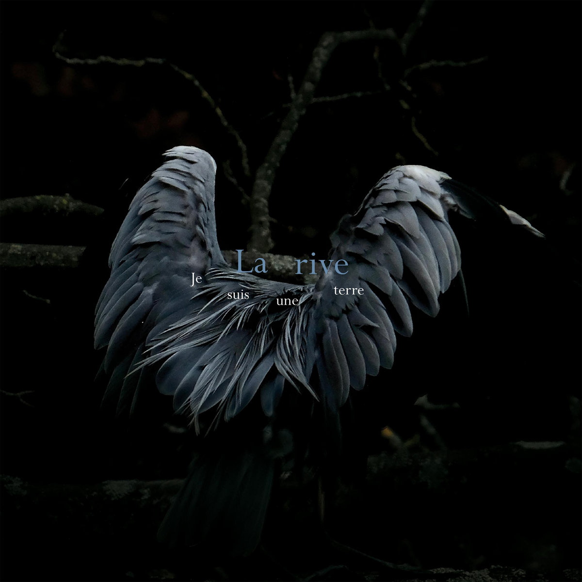 La Rive – Je Suis Une Terre