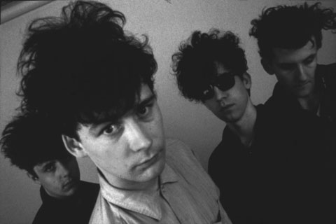 Le shoegaze a le vent en poupe : The Jesus And Mary Chain de retour en studio !